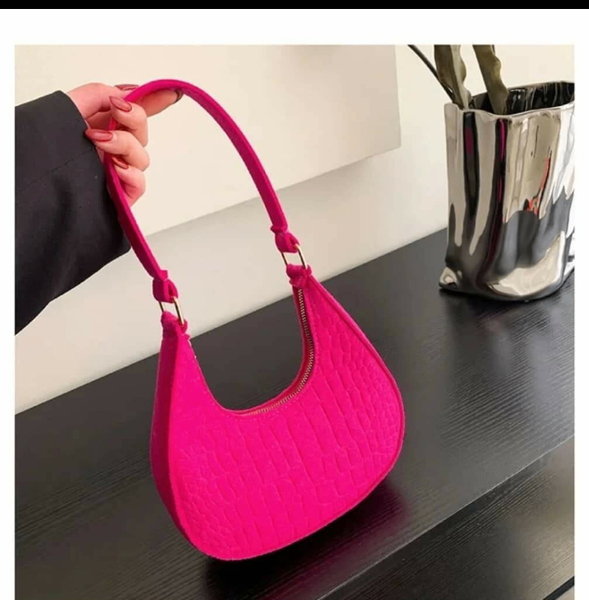 Sac à main rose vif chic