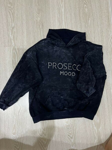 Худи оверсайз, стандартного размера, варенка.