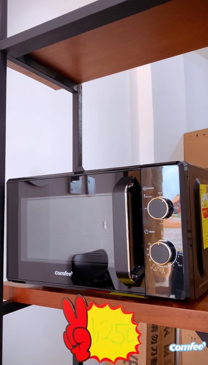 Comfee Microwave Oven with Grill