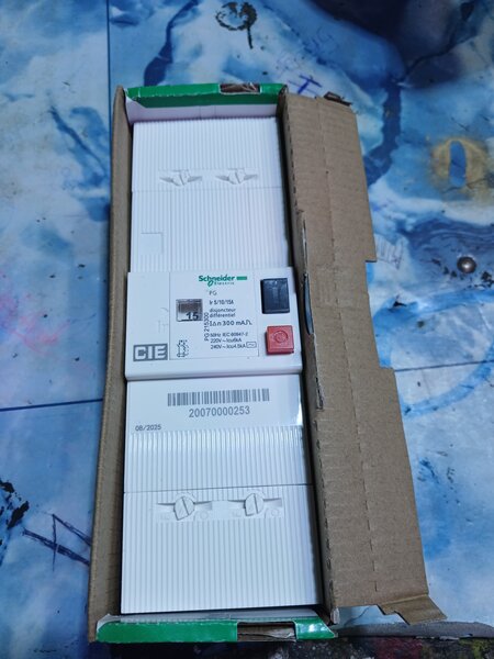 Interrupteur différentiel Schneider 30mA