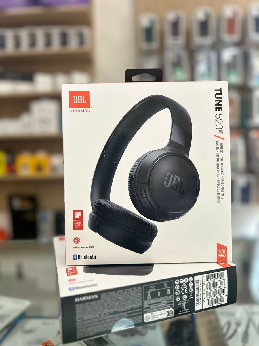 JBL TUNE 520BT Wireless on ear Headphones