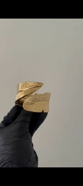 Bracelet sculptural doré