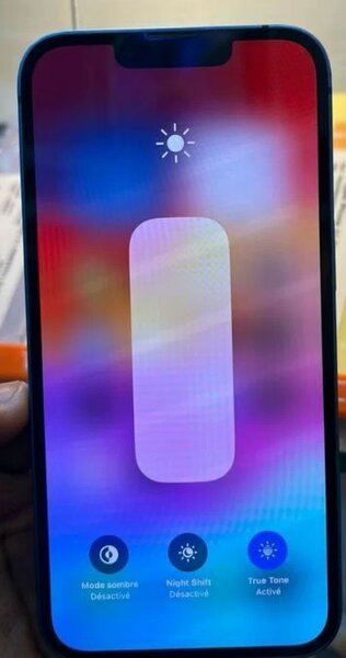 iPhone Bleu 77% Batterie