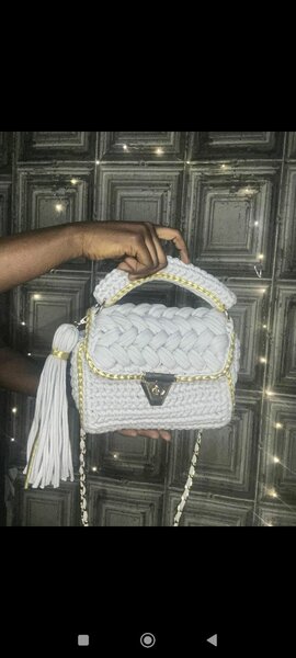 Sac à main crochet élégant