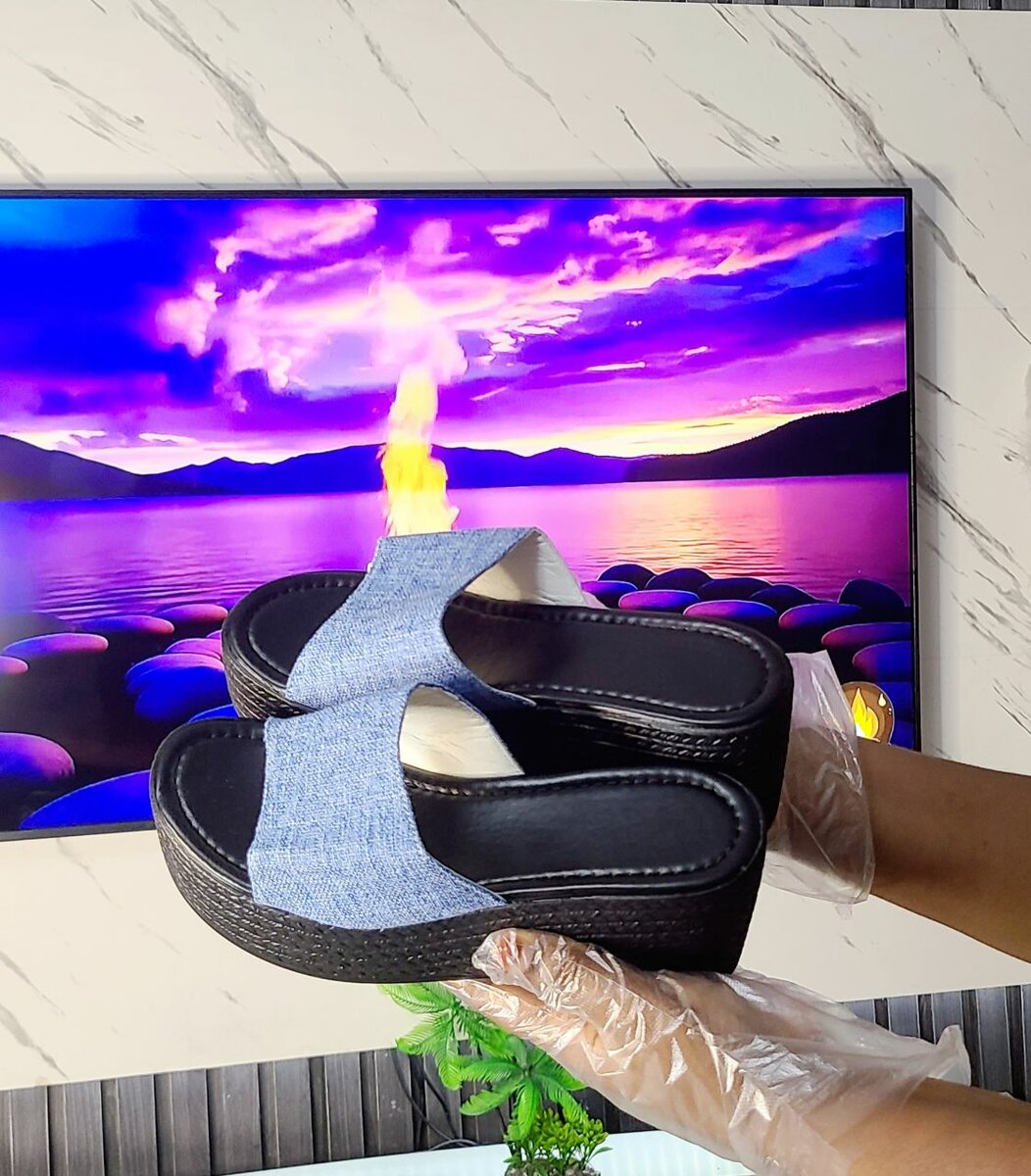 Chaussures compensé disponible