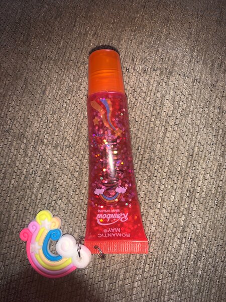 Gloss à lèvres étincelant