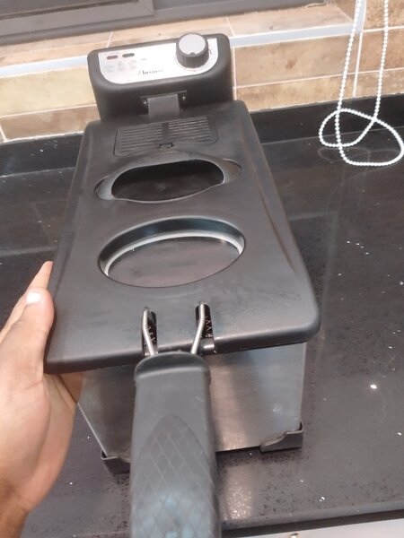 Cookworks deep fryers