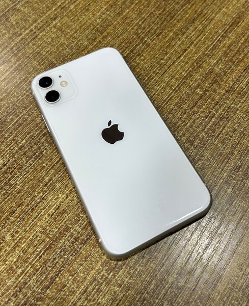 iPhone 11 Blanc 128Go