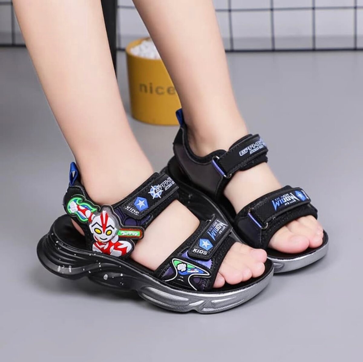 children sandals