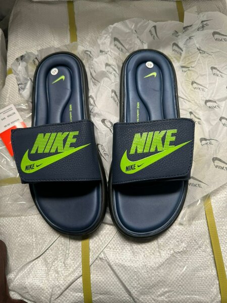 Nike Slide