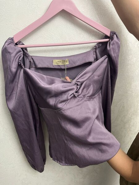 Блузка новая ! Отдам за 400сом