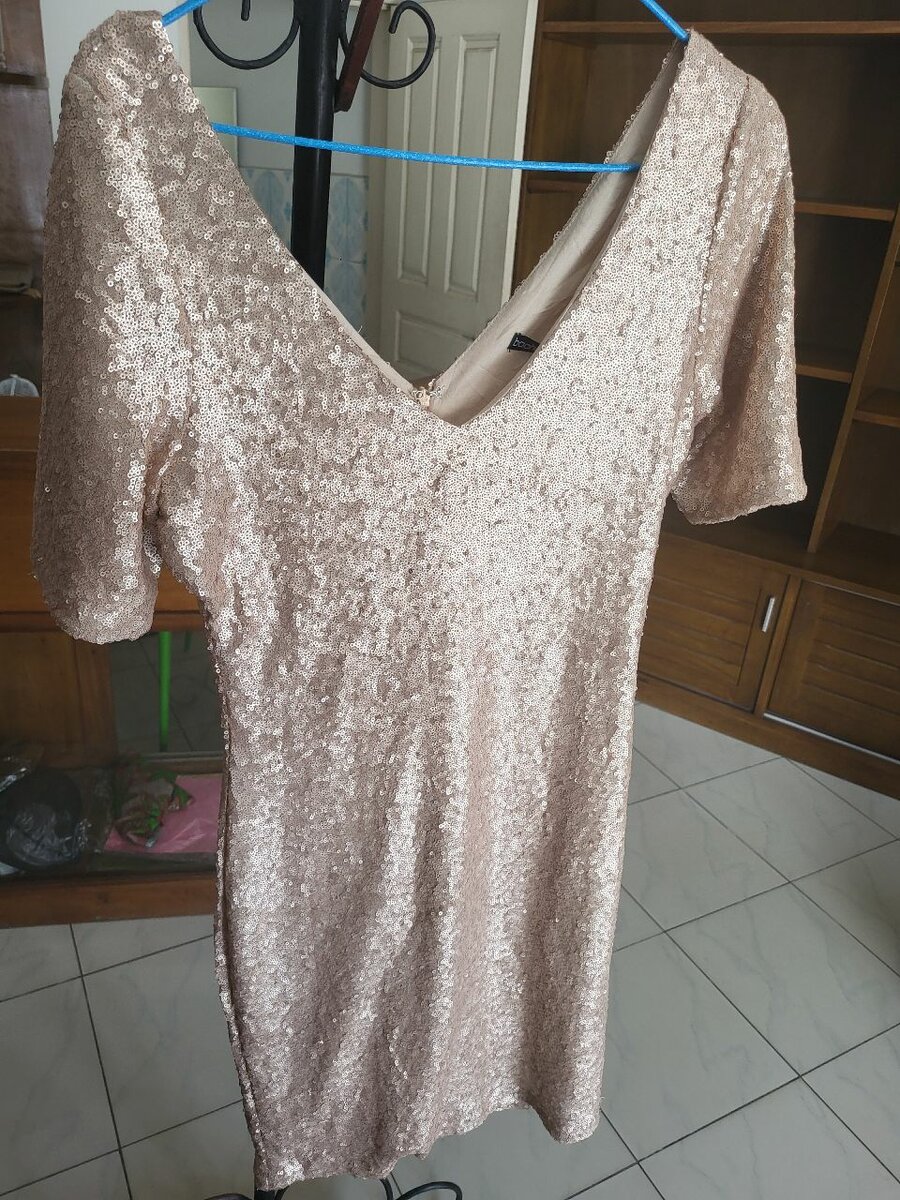 Robe cocktail élégante