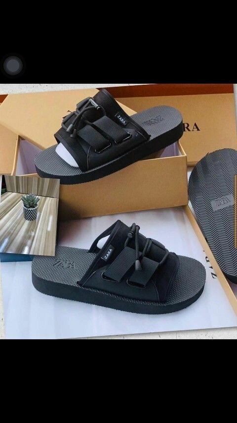 Slide sandals