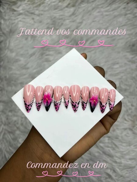 Ongles Press-On Élégants