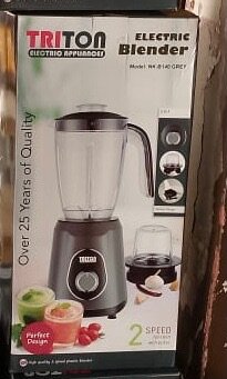 Triton Electric Blender with grinder from UK