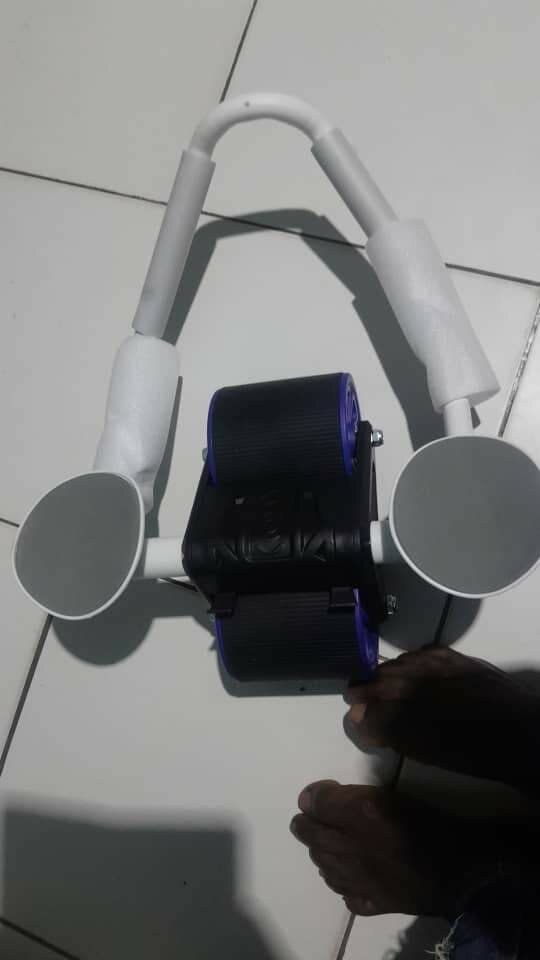 Roue abdominale à rebond automatique