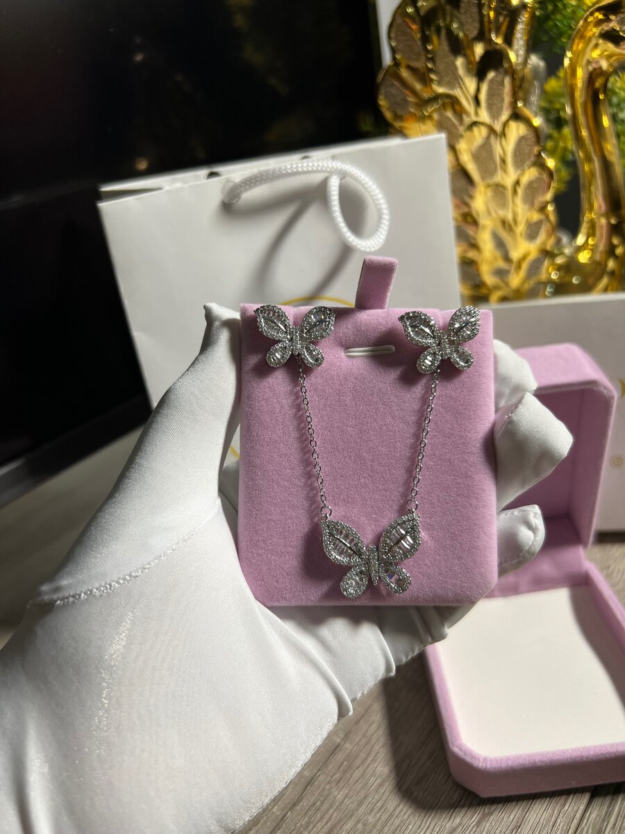 Stainless steel necklace set