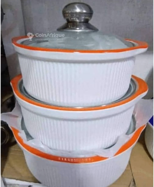 Soupière en porcelaine