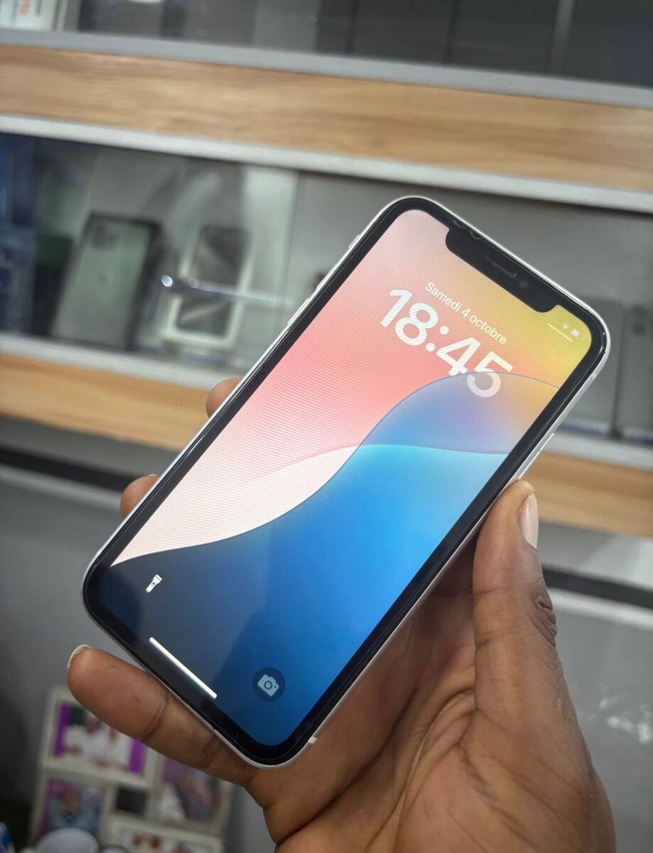 iPhone XR Blanc Débloqué