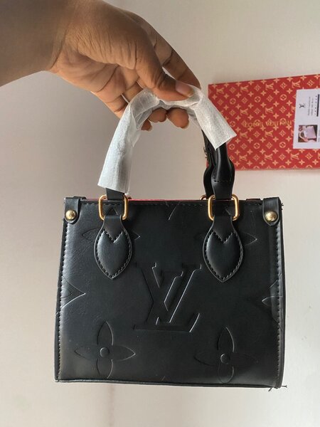 LV  mini