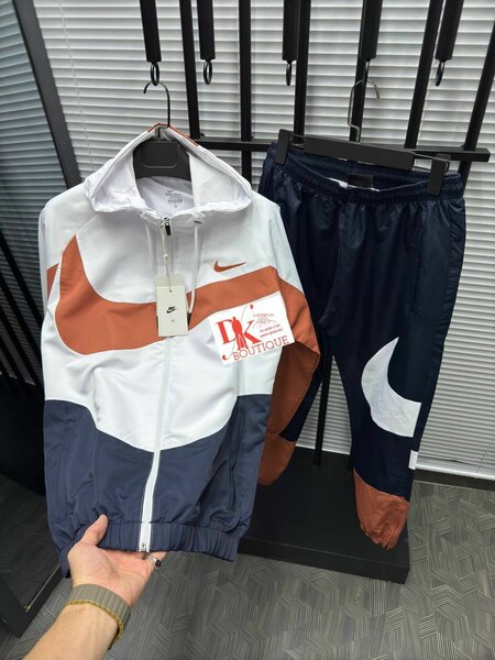 Ensemble sport coloré