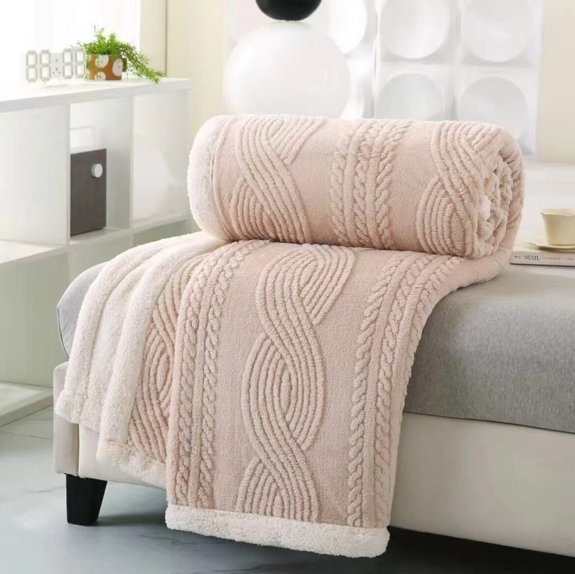 Comfortable Blanket (200by230)