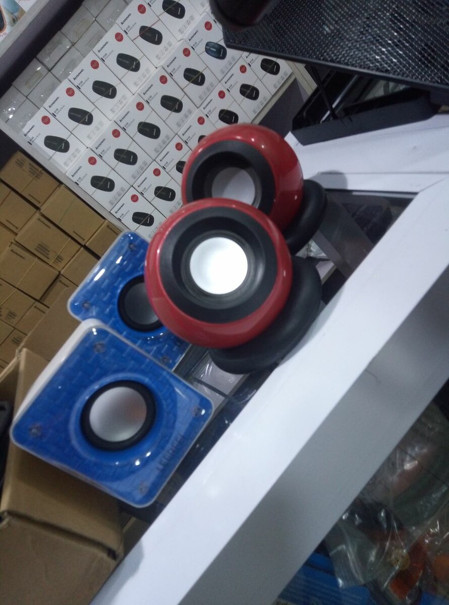 External laptop speakers