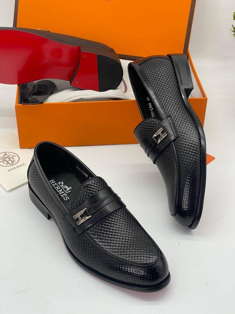 Mens Hermes black shoe