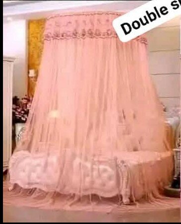 Beautiful translucent canopy for a bed double 