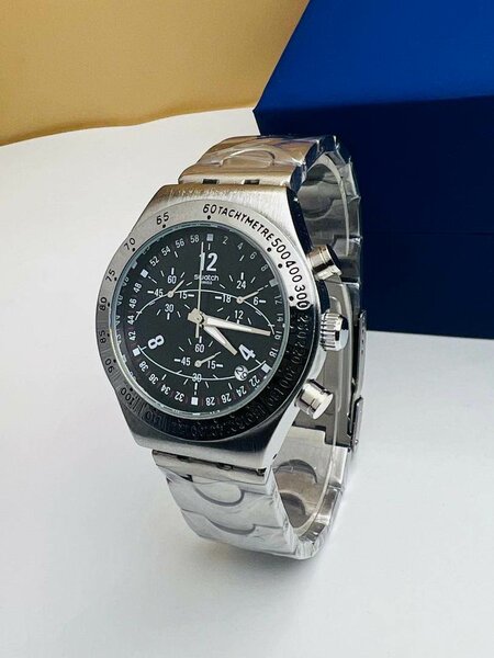 Montre Chronographe en Acier