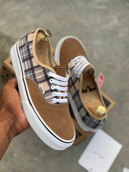 Vans authentique
