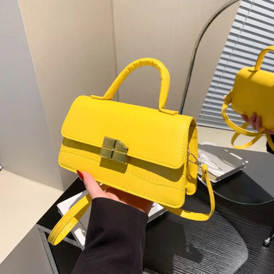 Sac à main jaune élégant