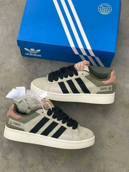 Baskets Adidas élégantes