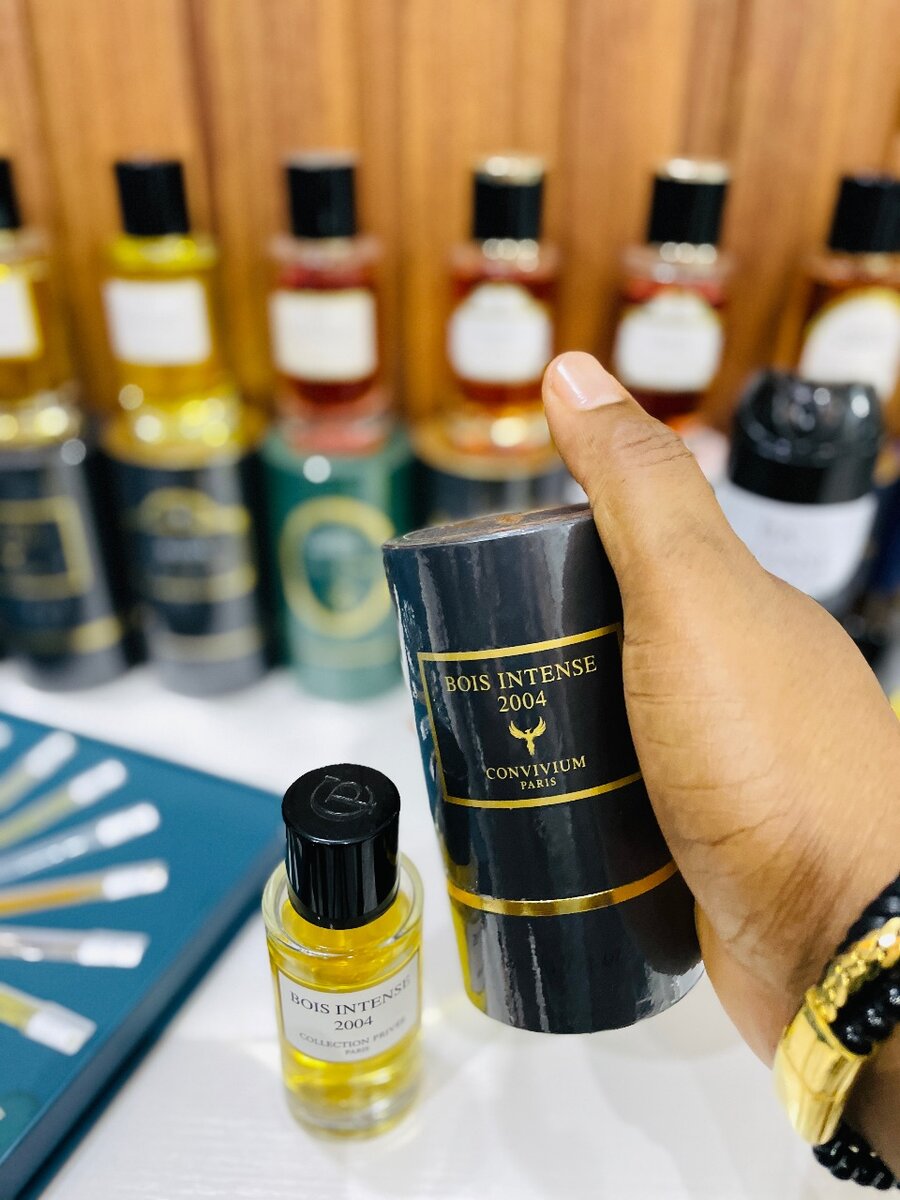 Parfum Bois intense 2004 Paris