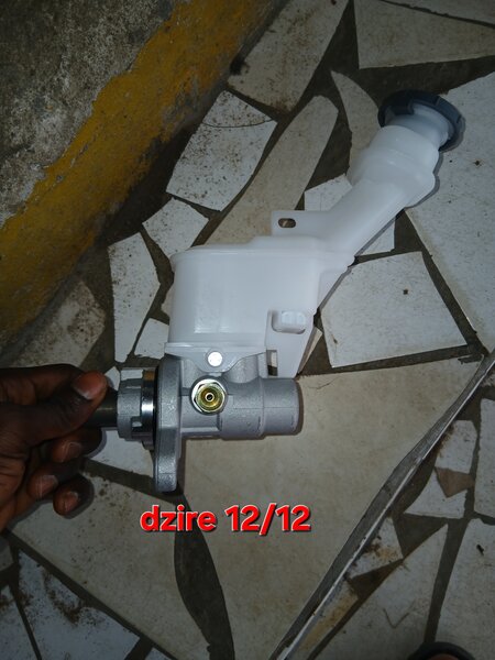 Car Brake Master Cylinder