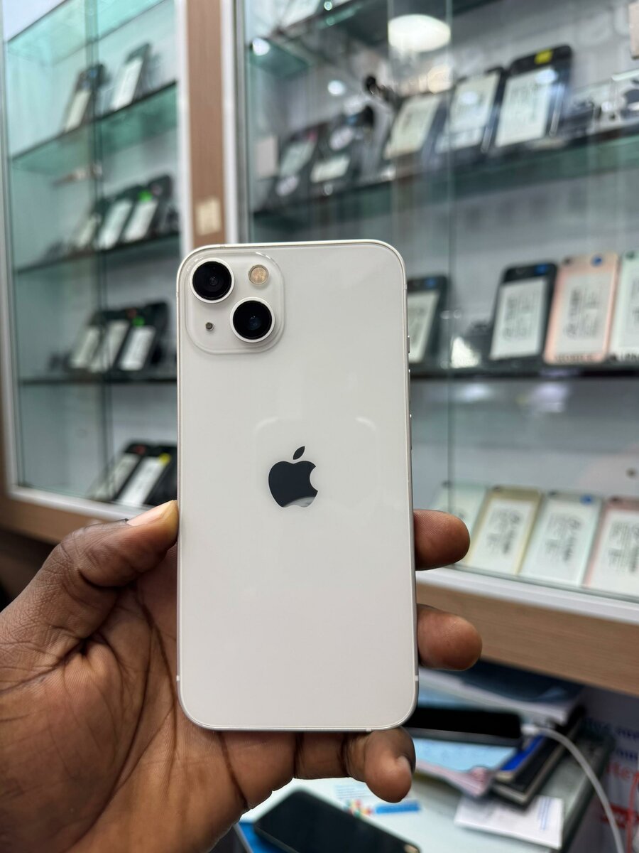 iPhone 13 Blanc 128 Go