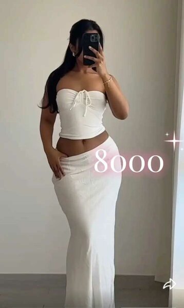 Ensemble Top et Jupe Blanc Élégant