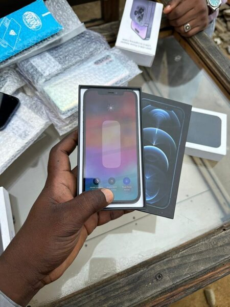 iPhone 12 Pro 128 giga