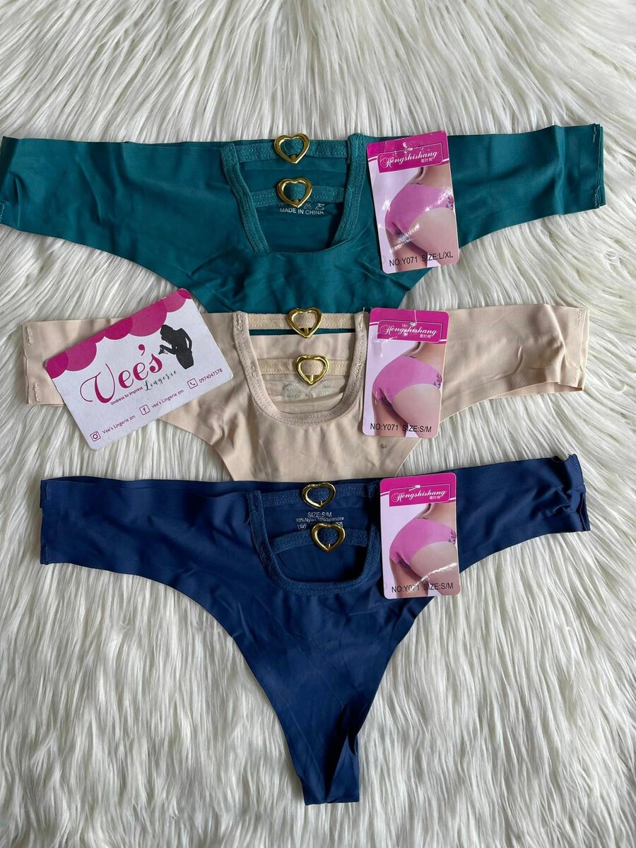 Strings et culottes pour femmes