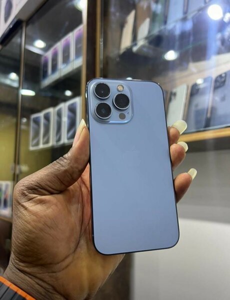 Clean New iPhone 13pro