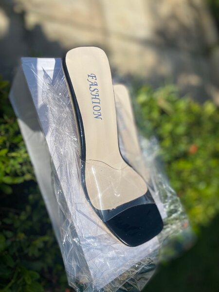 Sleek ladies transparent heel