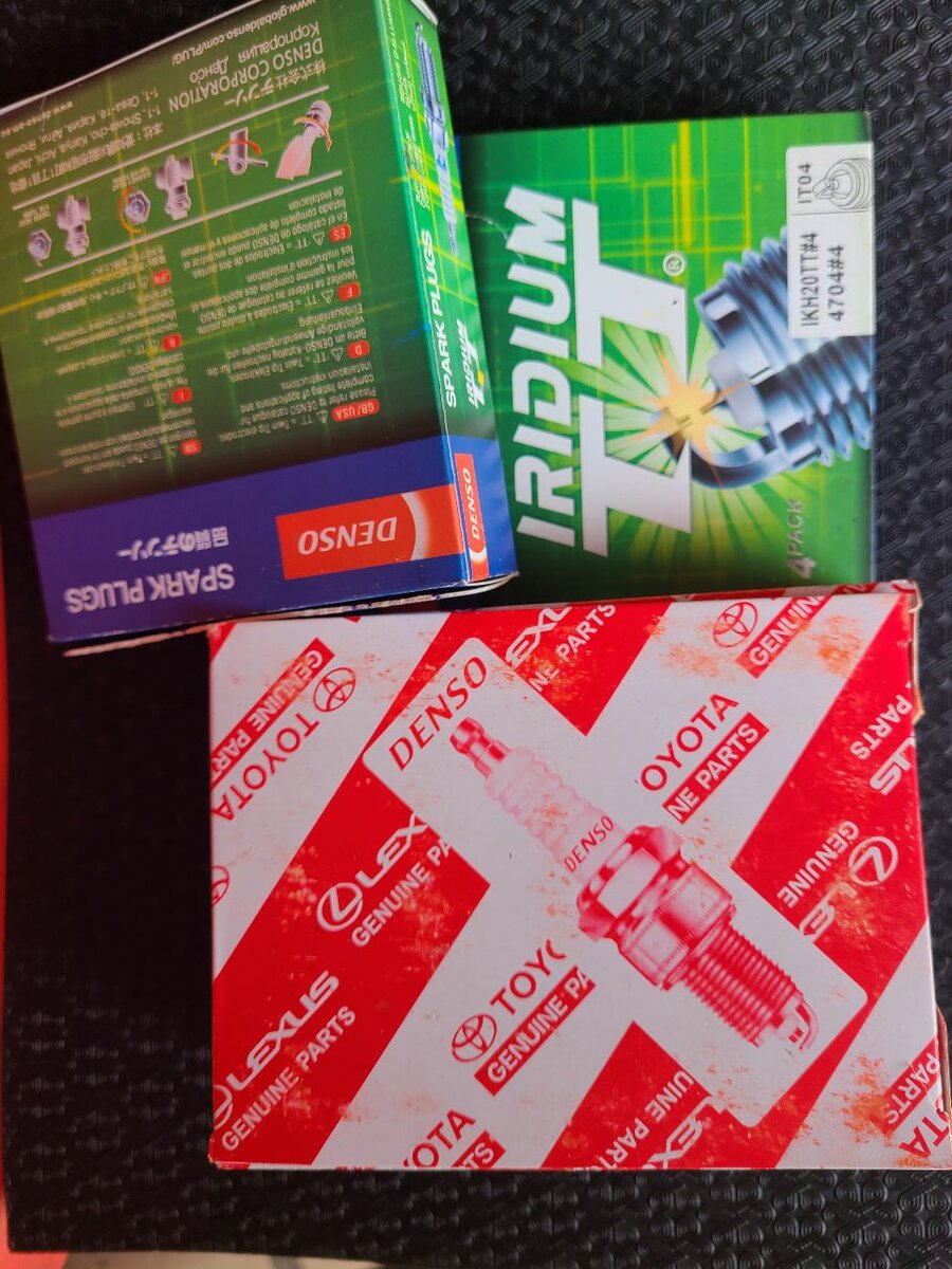 ORIGINAL TOYOTA SPARK PLUGS