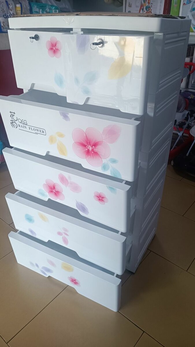 5 tiers baby wardrobe