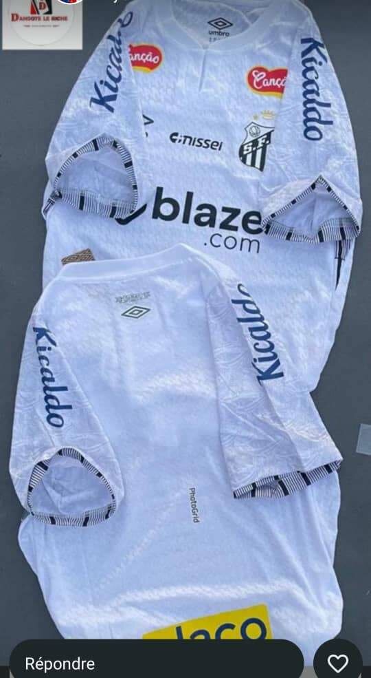 Maillots de Football Variés