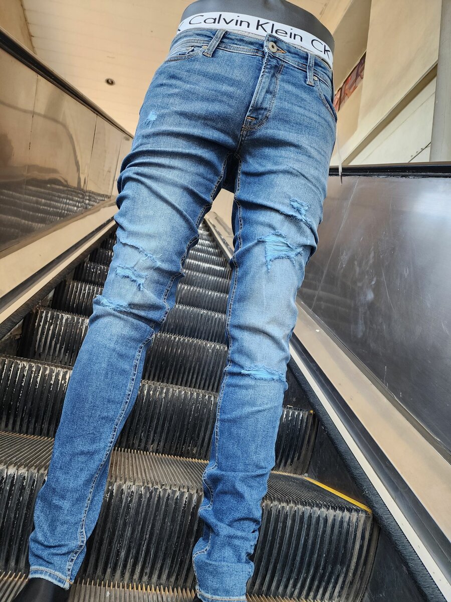 Pull & bear jeans