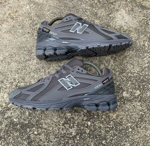 New Balance 1906r