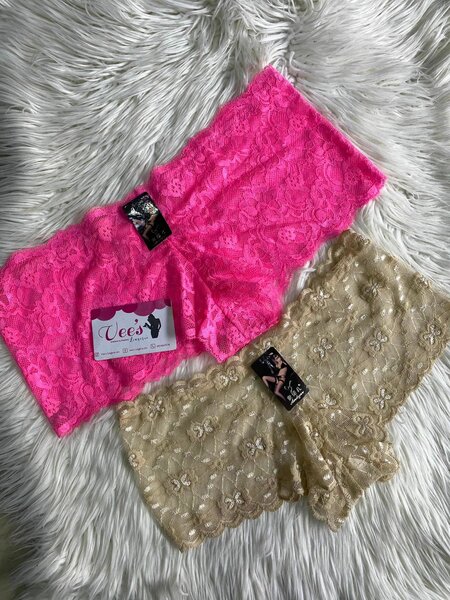 Strings et culottes pour femmes