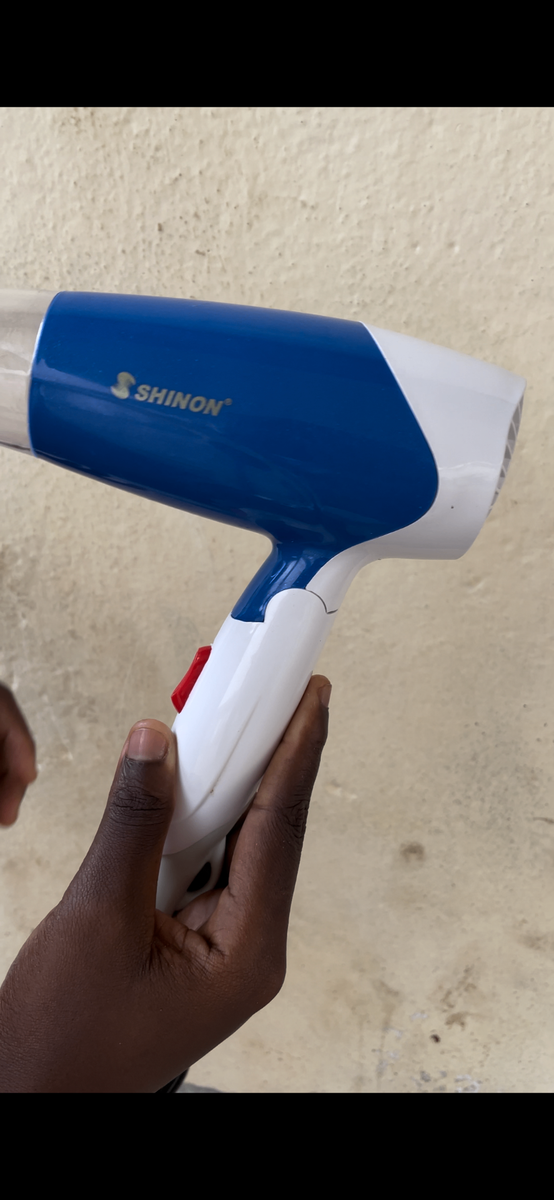 Mini sèche cheveux
