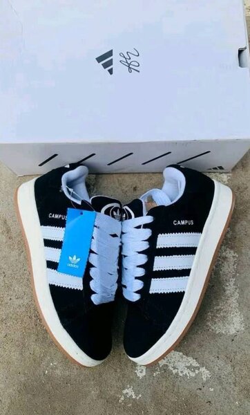 Chaussures Adidas Campus