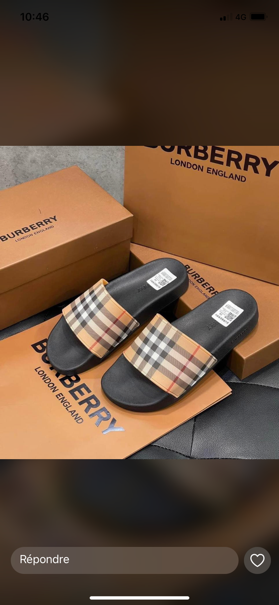 Mules à carreaux élégantes